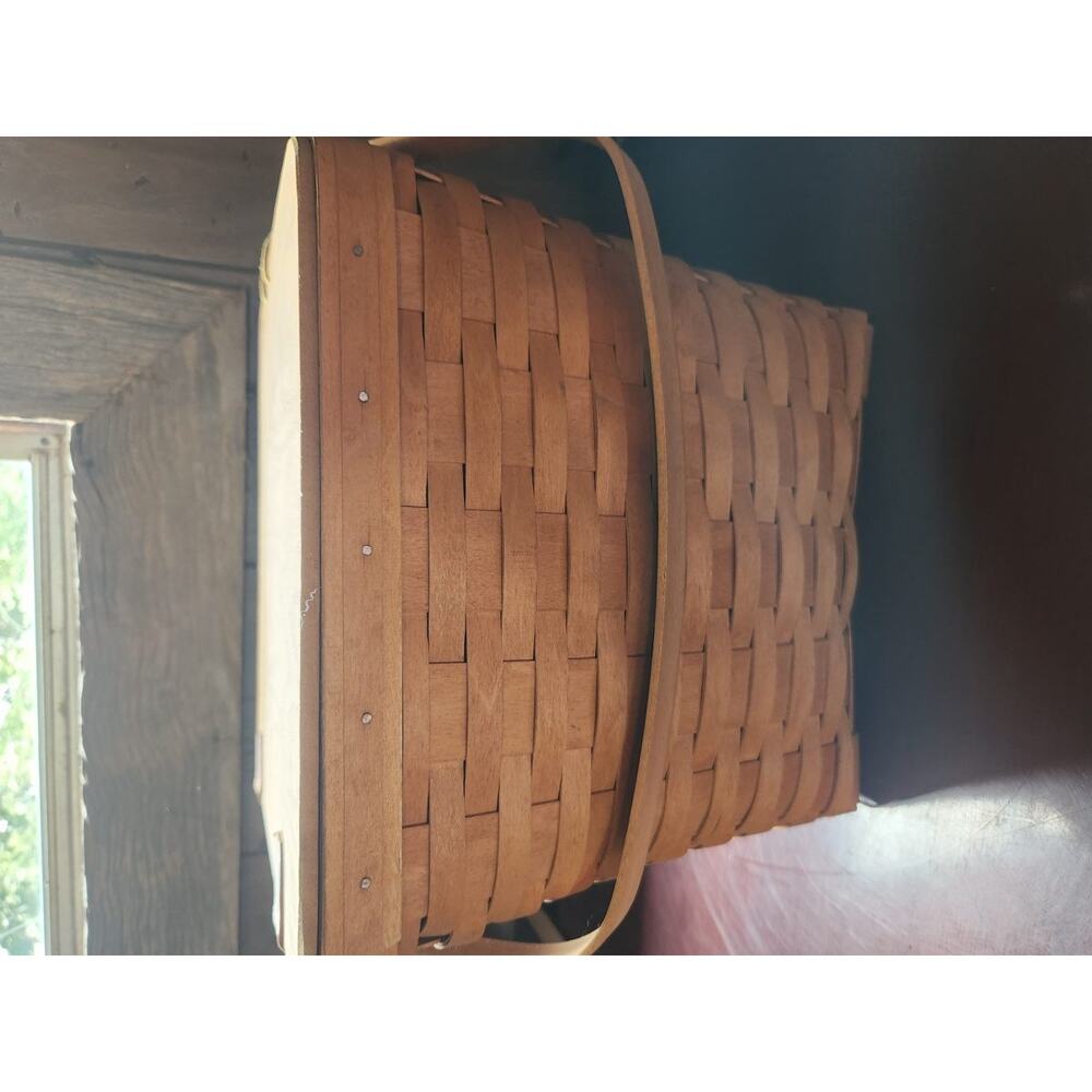 Longaberger Handwoven Picnic Basket 2 Swing Handles Wood Lid 1995 - Picture 2 of 11